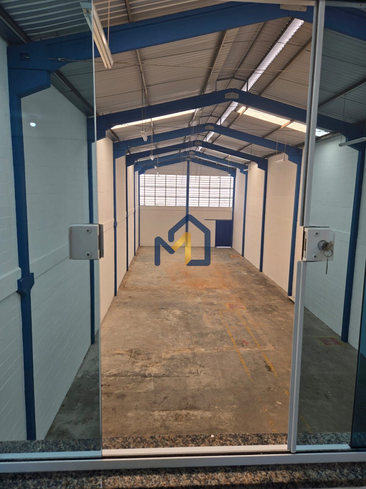 Loja-Salão, 572 m² - Foto 1