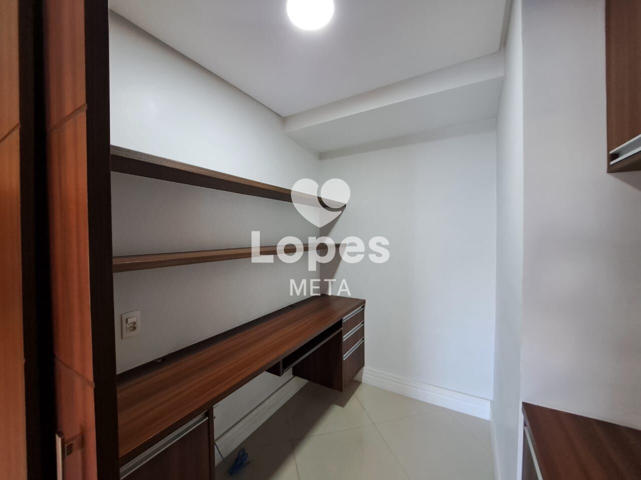 Prédio Inteiro para alugar com 3 quartos, 182m² - Foto 32