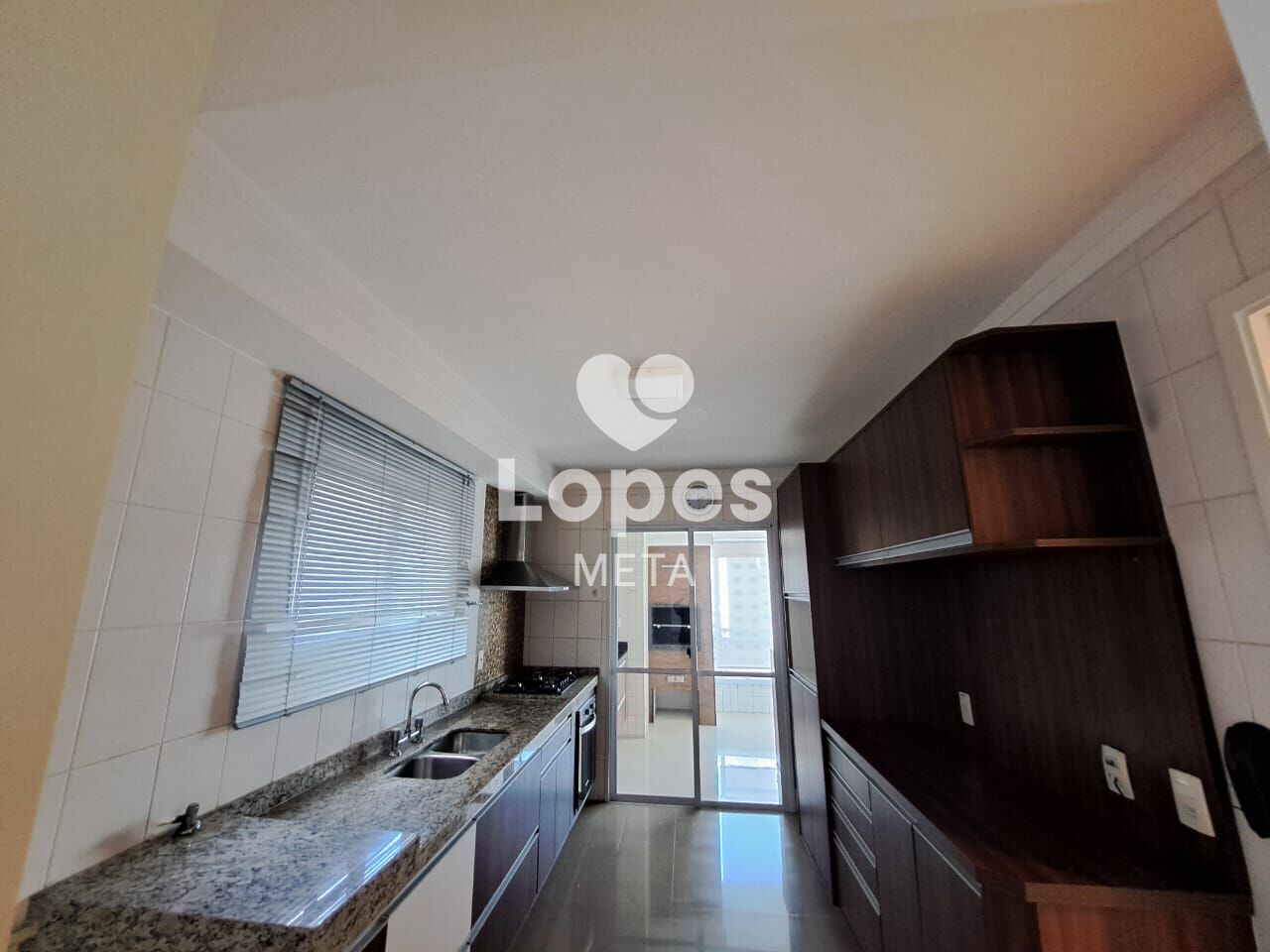 Prédio Inteiro para alugar com 3 quartos, 182m² - Foto 13
