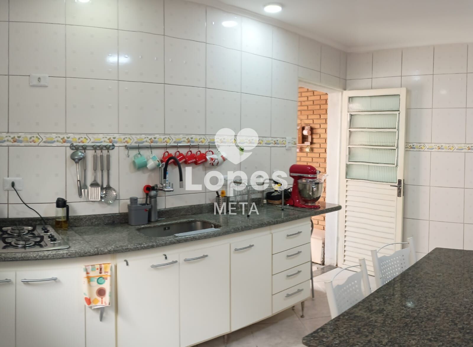 Casa, 3 quartos, 250 m² - Foto 24