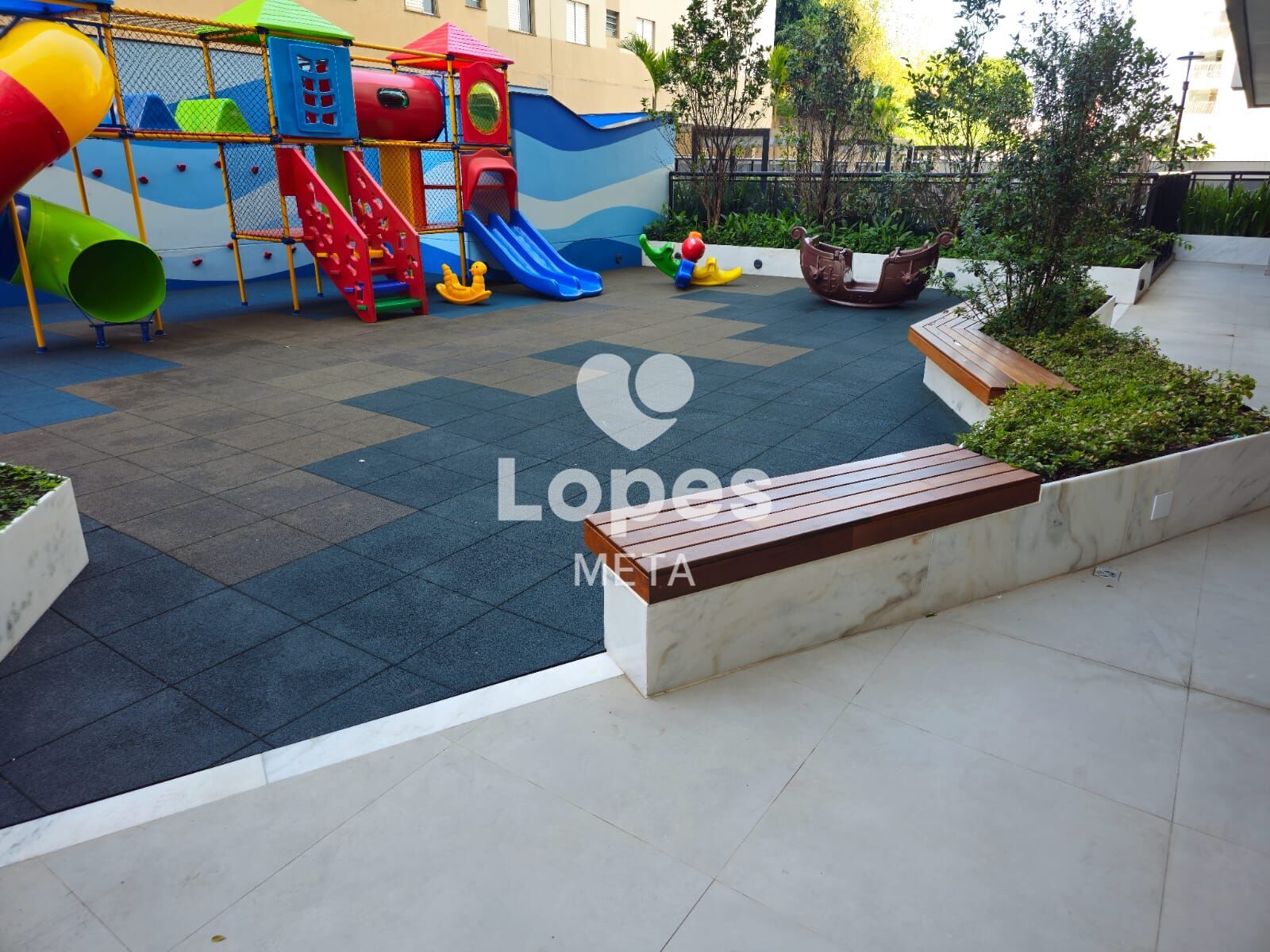 Apartamento à venda com 3 quartos, 141m² - Foto 30