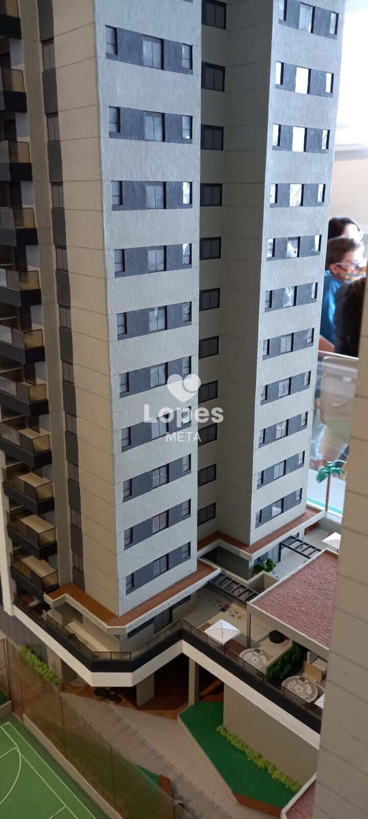 Apartamento à venda com 3 quartos, 141m² - Foto 3