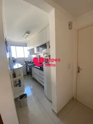 Apartamento à venda com 2 quartos, 45m² - Foto 2