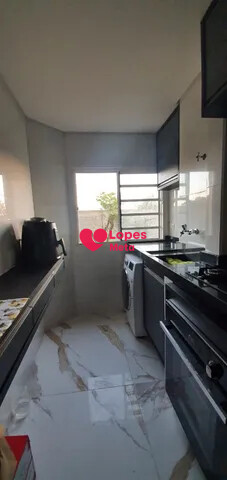 Apartamento à venda com 2 quartos, 50m² - Foto 1