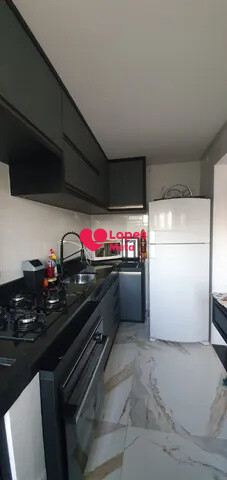 Apartamento à venda com 2 quartos, 50m² - Foto 2