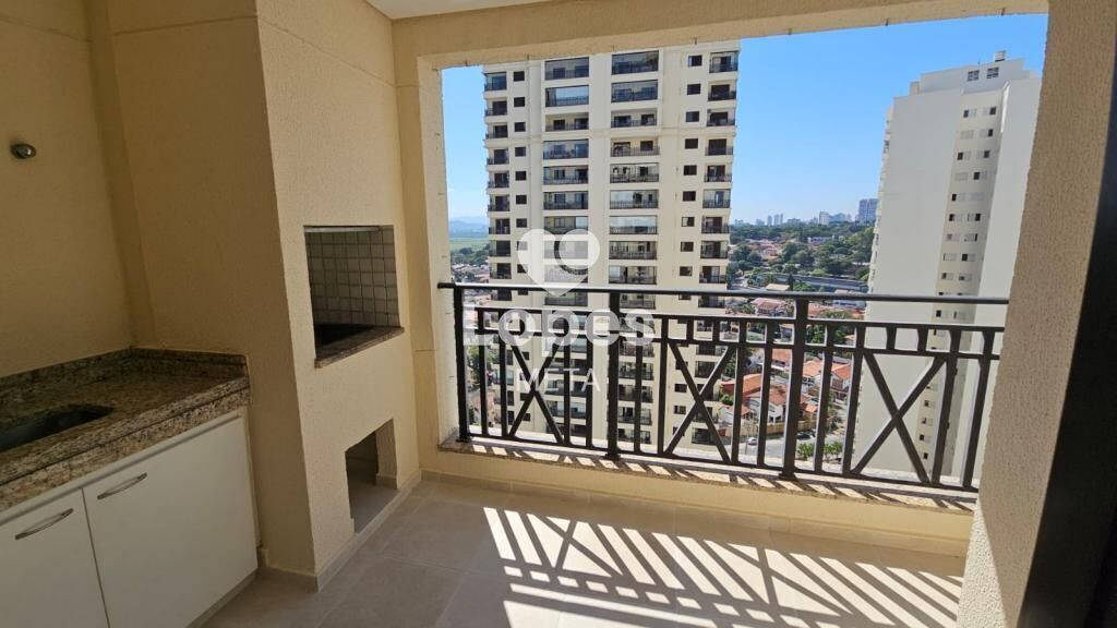 Apartamento para alugar com 4 quartos, 118m² - Foto 1