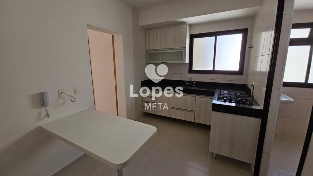Apartamento para alugar com 4 quartos, 118m² - Foto 4