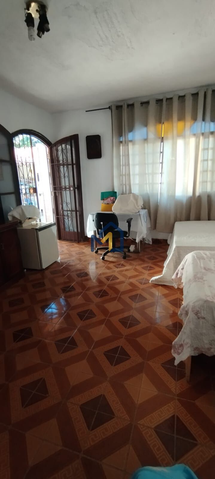 Chácara, 4 quartos, 1200 m² - Foto 1