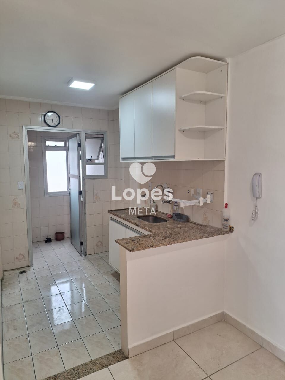 Apartamento para alugar com 3 quartos, 70m² - Foto 6