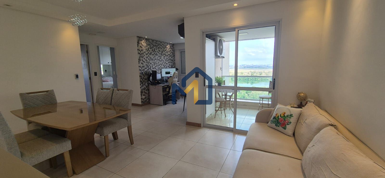 Apartamento, 2 quartos, 70 m² - Foto 1