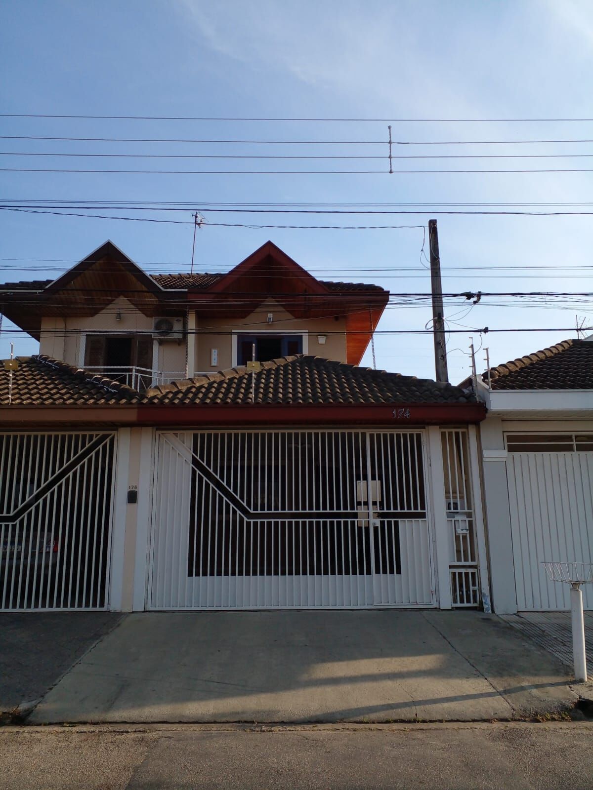 Casa, 4 quartos, 124 m² - Foto 1