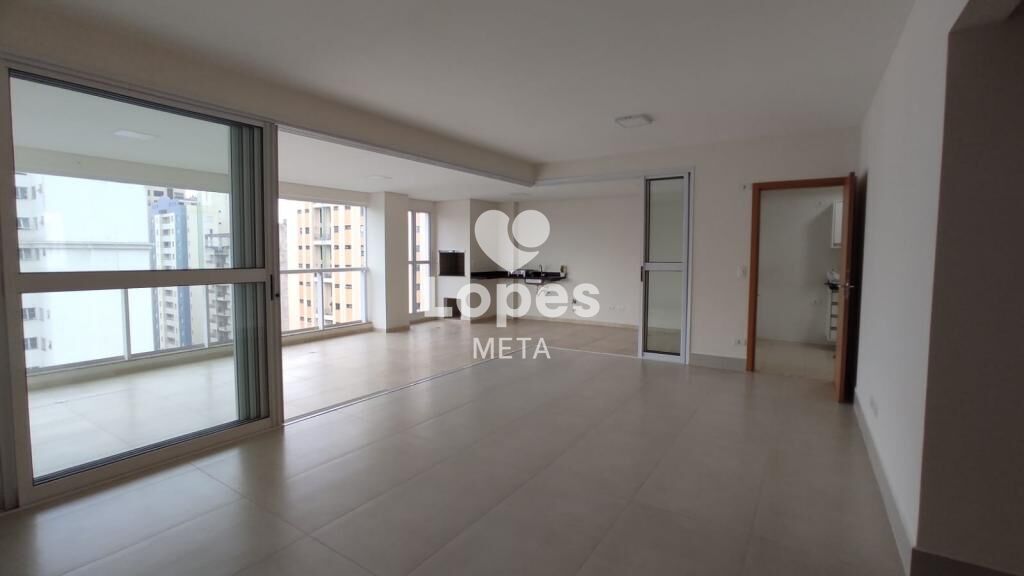 Apartamento à venda com 3 quartos, 160m² - Foto 1