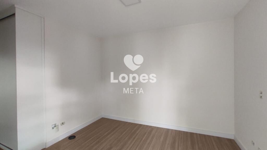 Apartamento à venda com 3 quartos, 160m² - Foto 5
