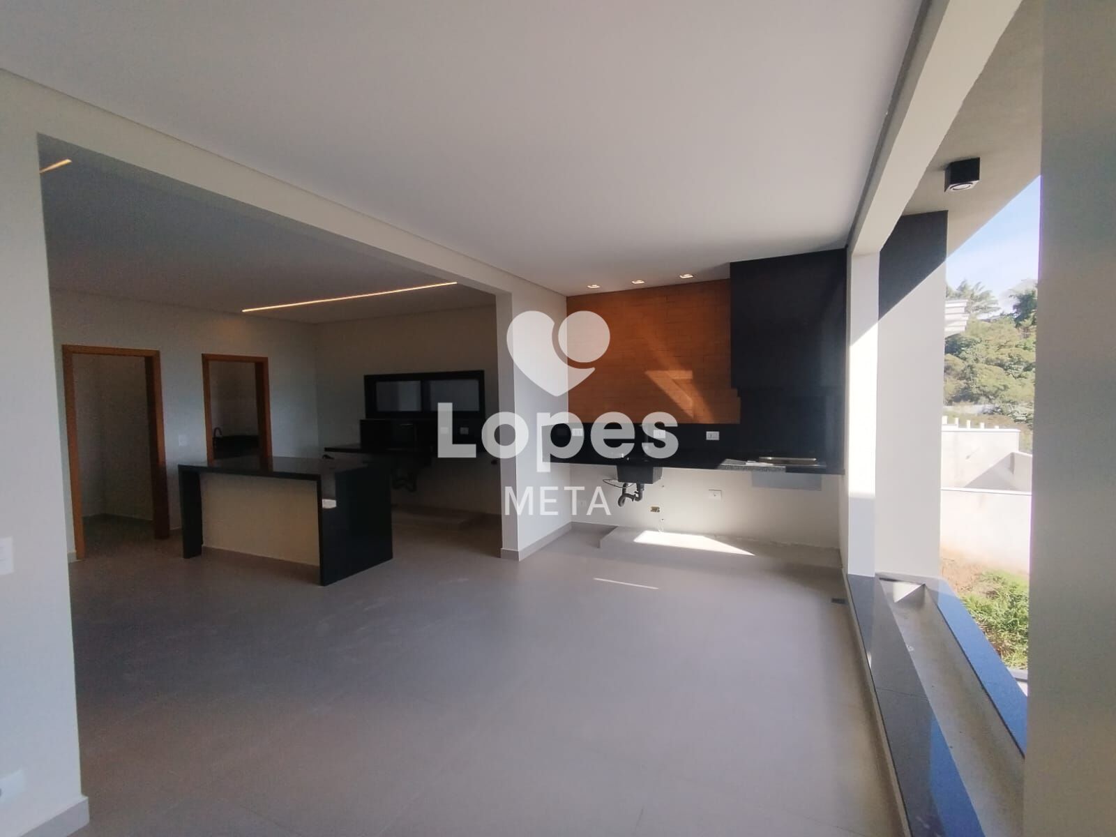 Casa de Condomínio à venda com 3 quartos, 169m² - Foto 1