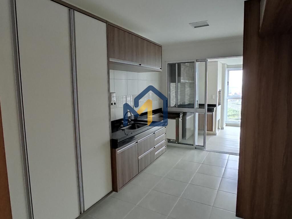 Apartamento, 4 quartos, 192 m² - Foto 9