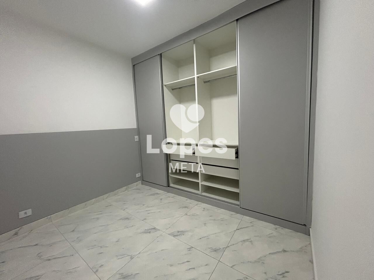 Apartamento para alugar com 2 quartos, 52m² - Foto 13