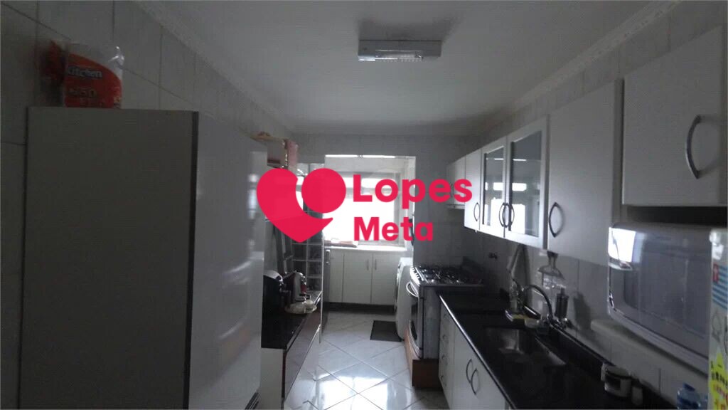 Apartamento à venda com 3 quartos, 97m² - Foto 8