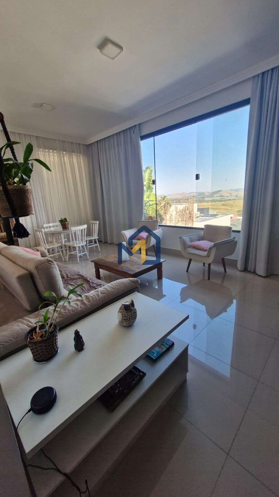 Casa, 5 quartos, 352 m² - Foto 1