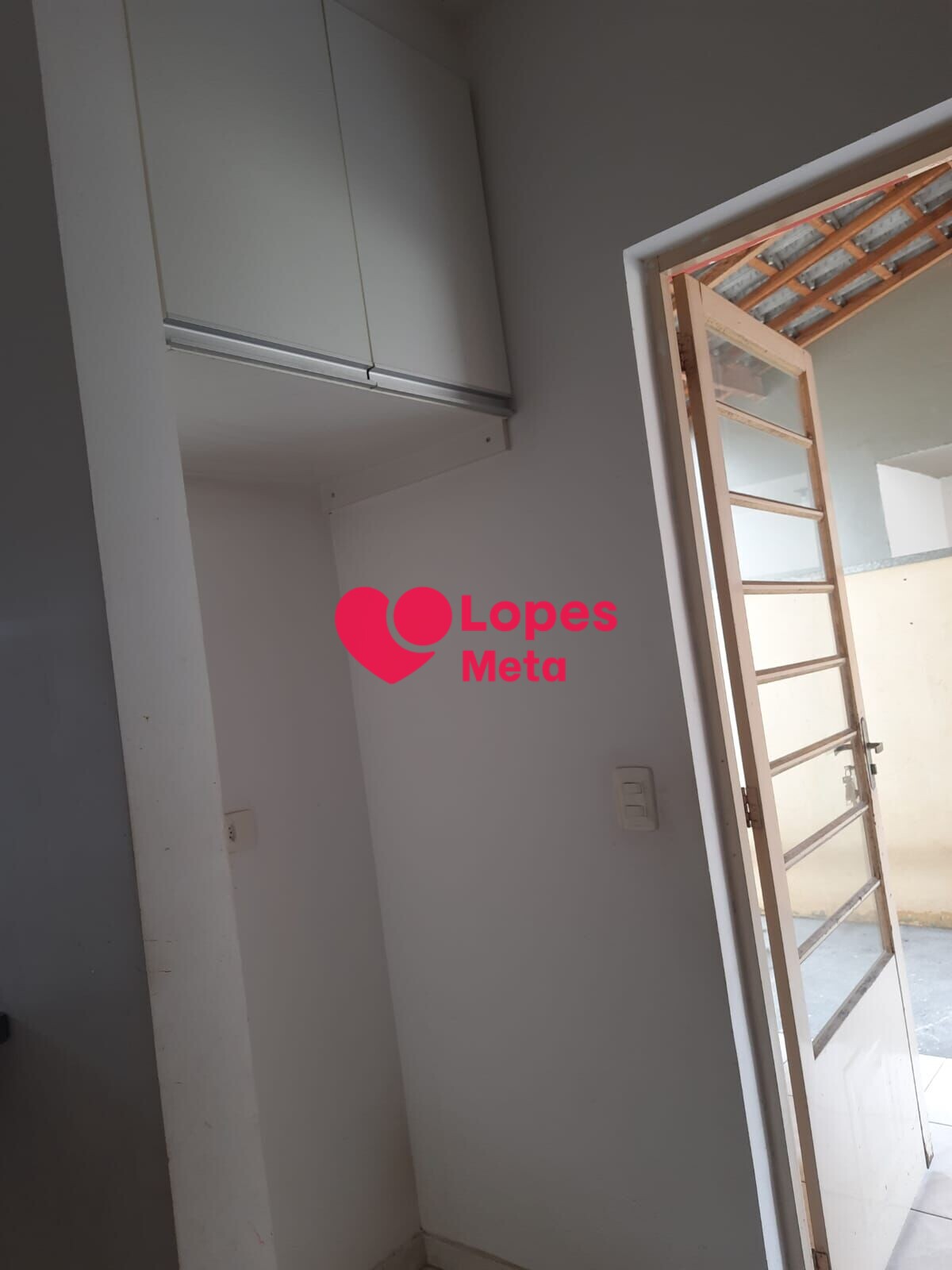 Casa à venda com 3 quartos, 100m² - Foto 11