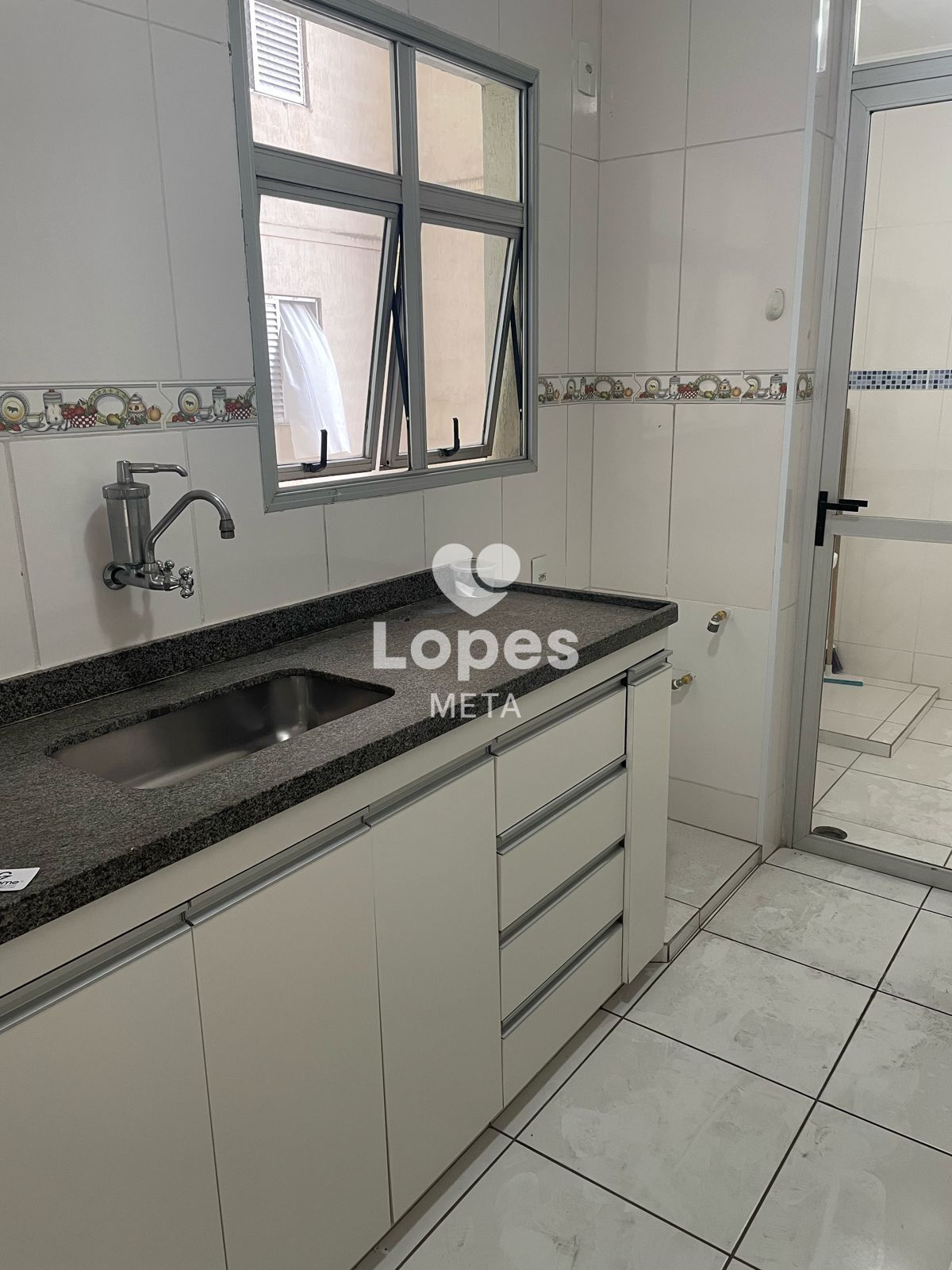 Apartamento à venda com 3 quartos, 90m² - Foto 5