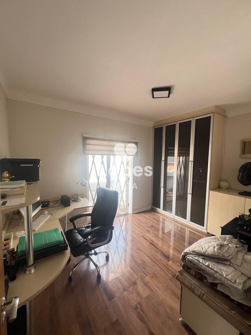Casa para alugar com 4 quartos, 260m² - Foto 14