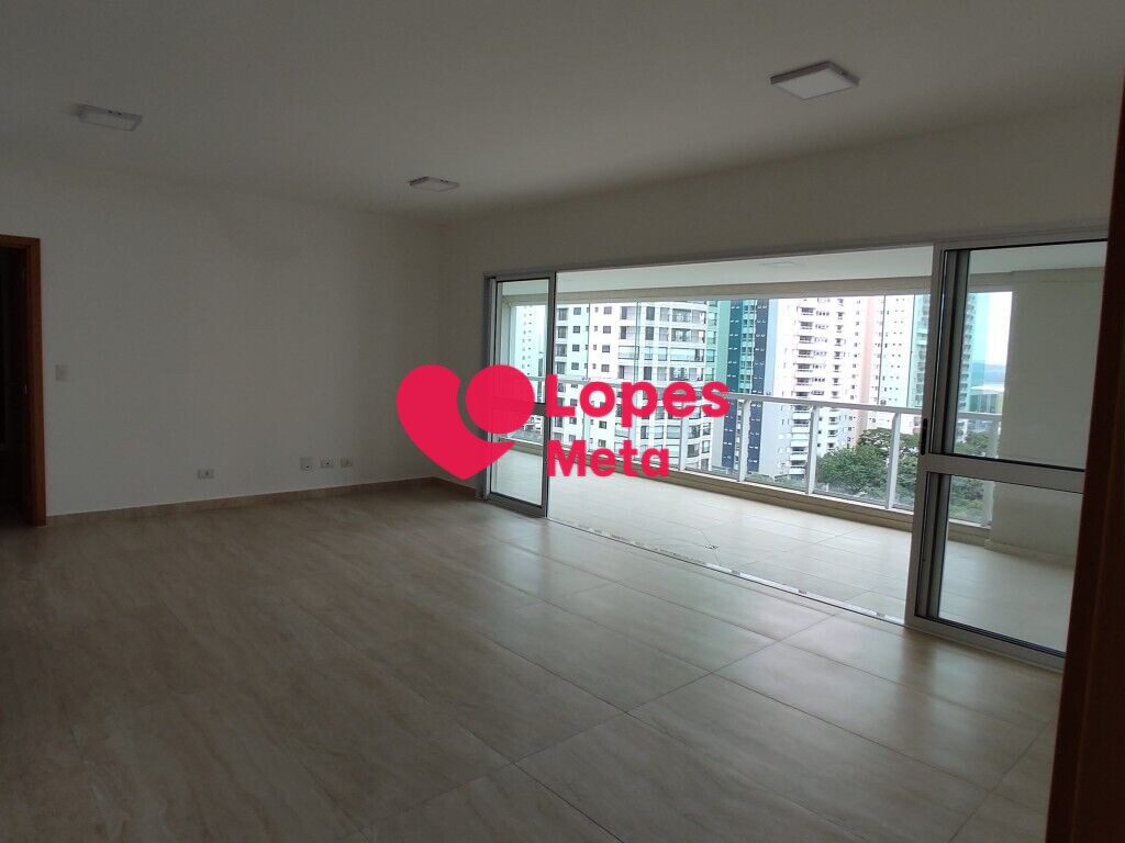 Apartamento à venda com 4 quartos, 183m² - Foto 2