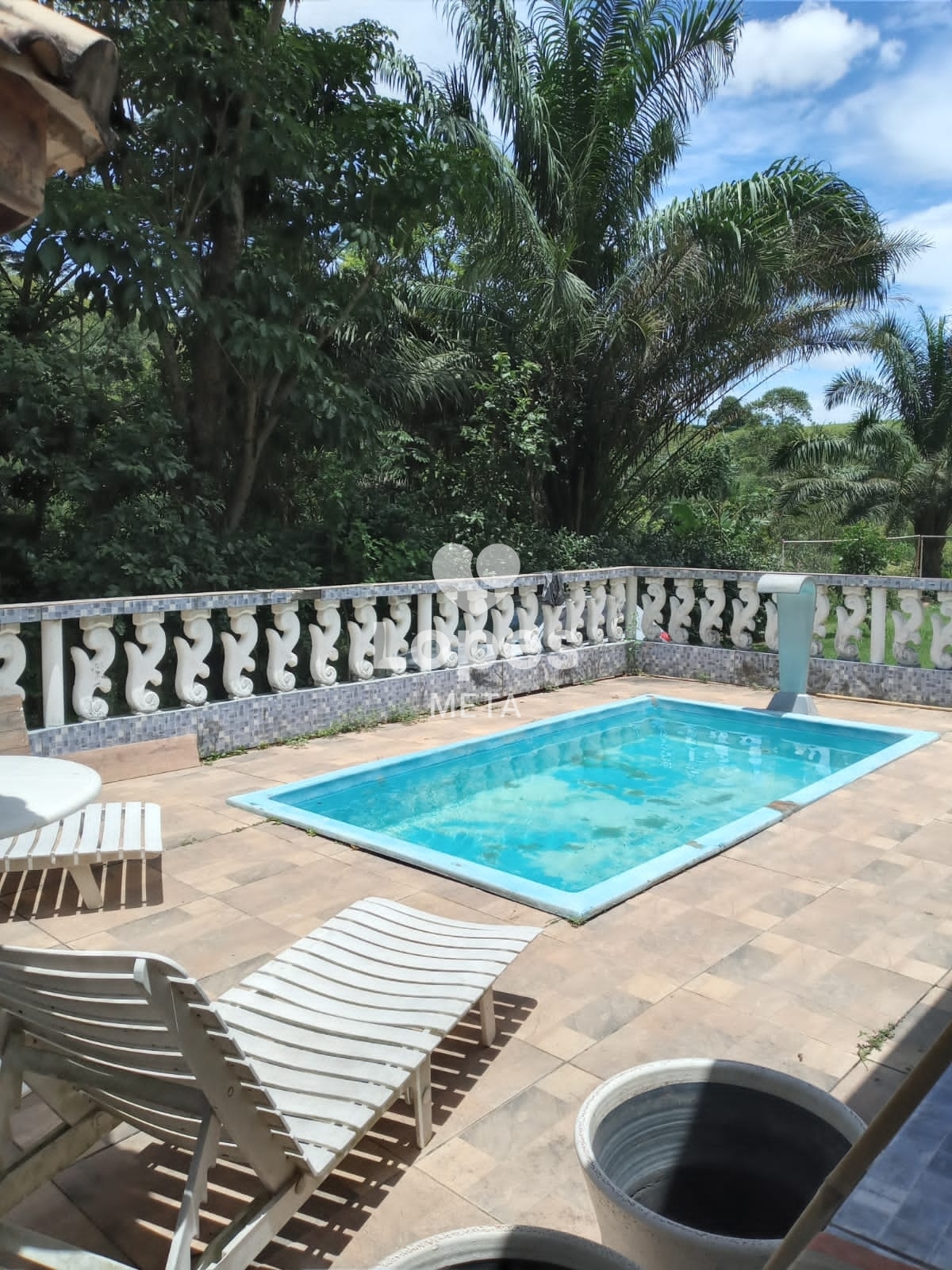 Chácara à venda com 2 quartos, 1300m² - Foto 1
