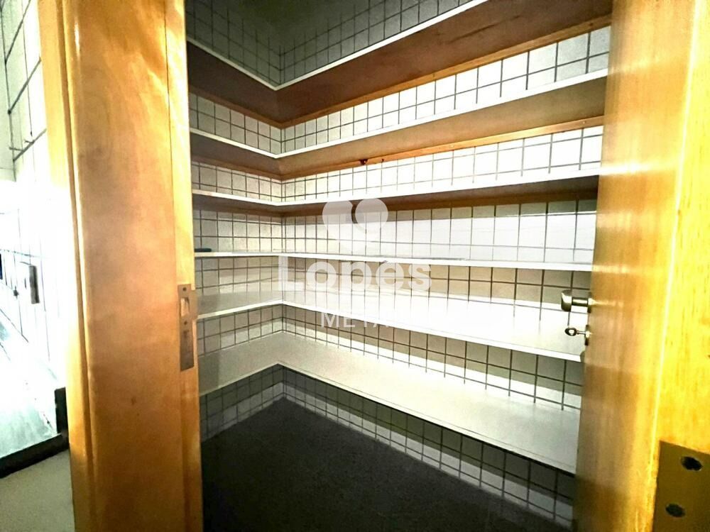 Apartamento à venda com 4 quartos, 175m² - Foto 6