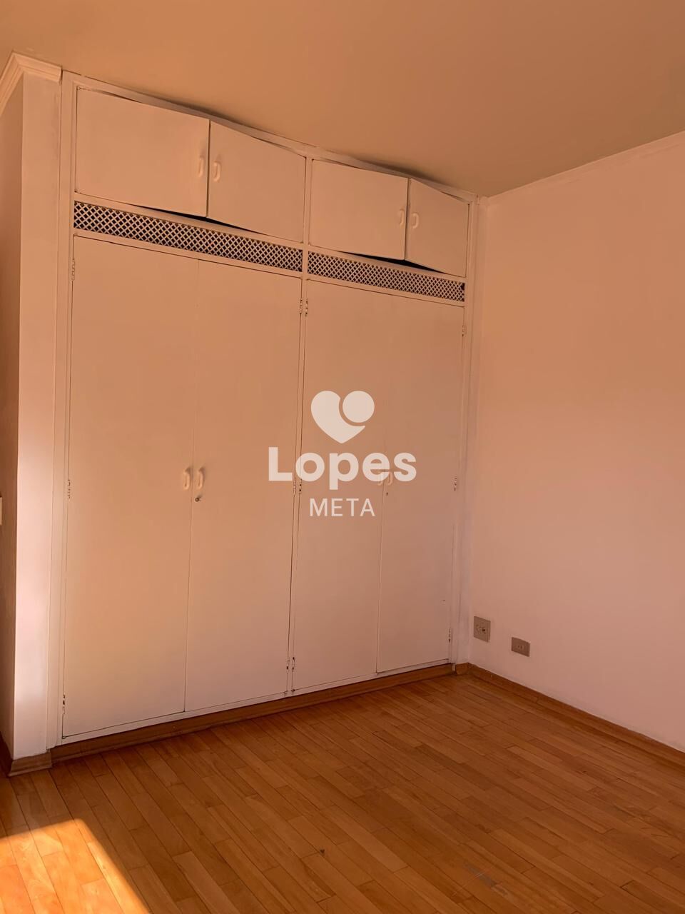 Apartamento à venda com 4 quartos, 175m² - Foto 12