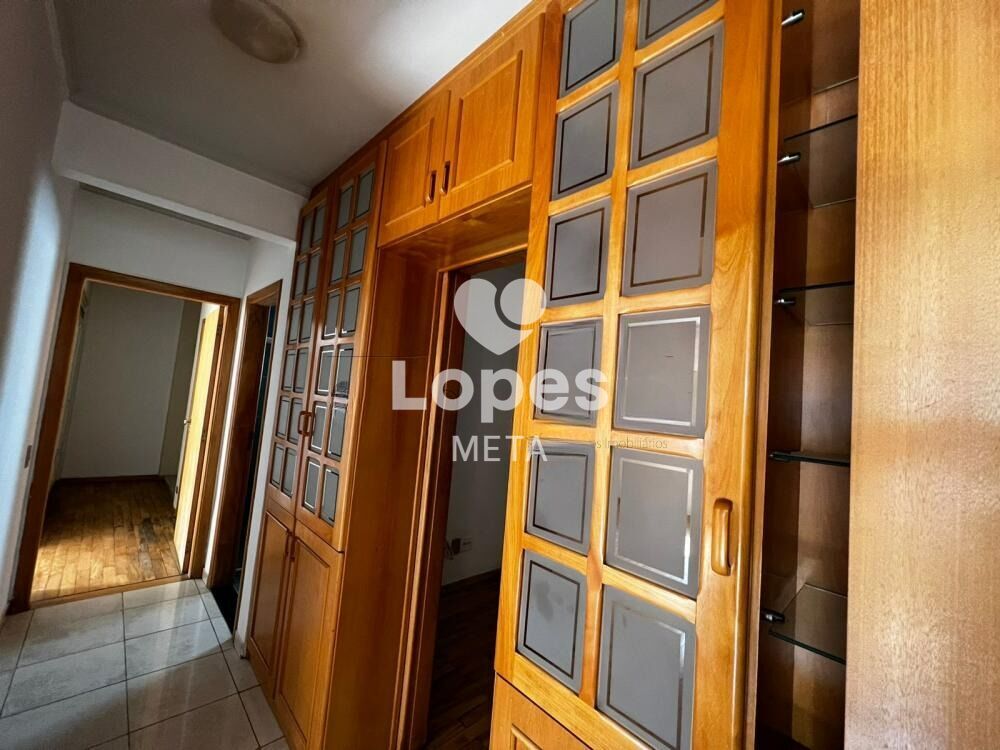 Apartamento à venda com 4 quartos, 175m² - Foto 11