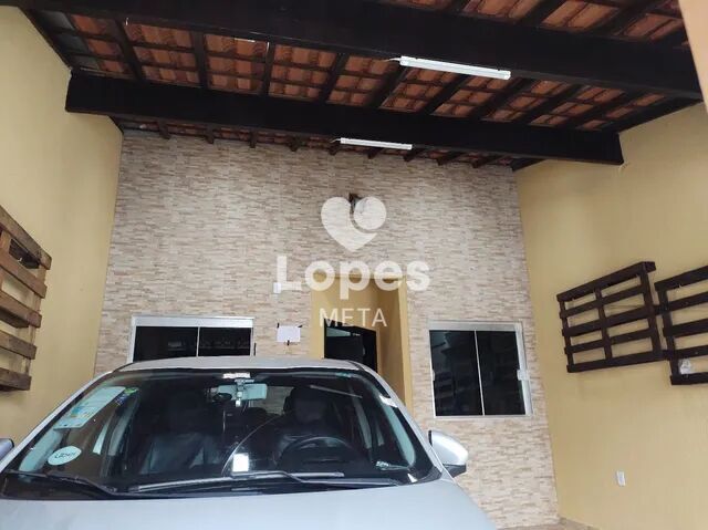 Sobrado à venda com 4 quartos, 110m² - Foto 1