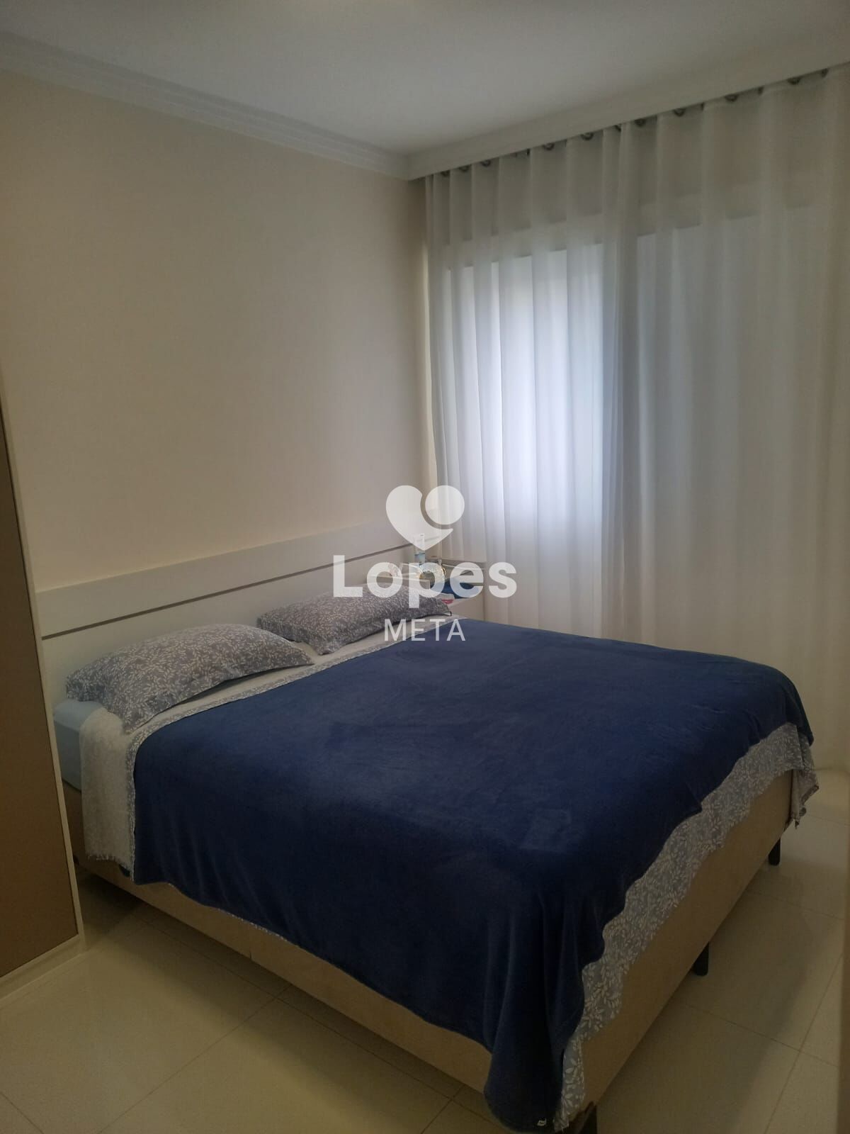 Apartamento para alugar com 2 quartos, 75m² - Foto 12