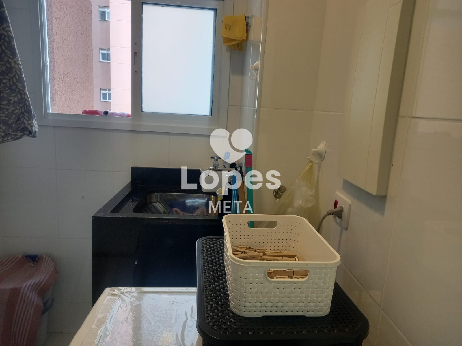 Apartamento para alugar com 2 quartos, 75m² - Foto 9