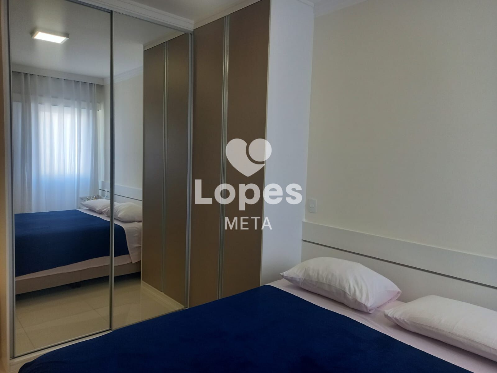Apartamento para alugar com 2 quartos, 75m² - Foto 13