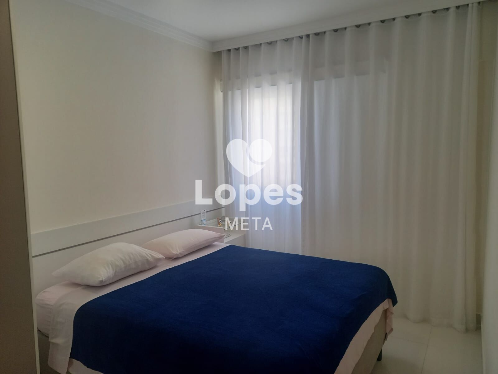 Apartamento para alugar com 2 quartos, 75m² - Foto 14
