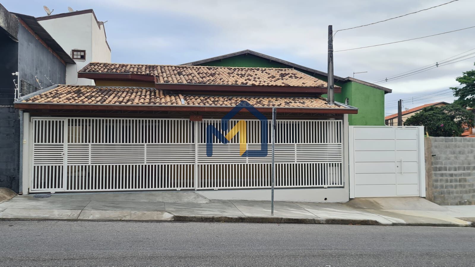 Casa, 3 quartos, 135 m² - Foto 1