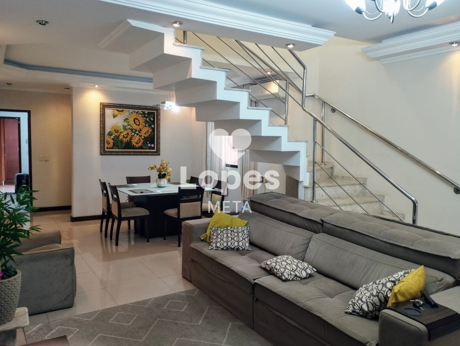 Sobrado à venda com 3 quartos, 196m² - Foto 3