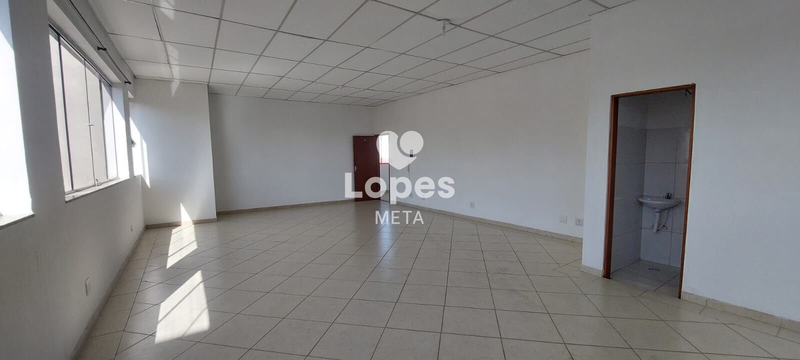 Prédio Inteiro para alugar, 236m² - Foto 24