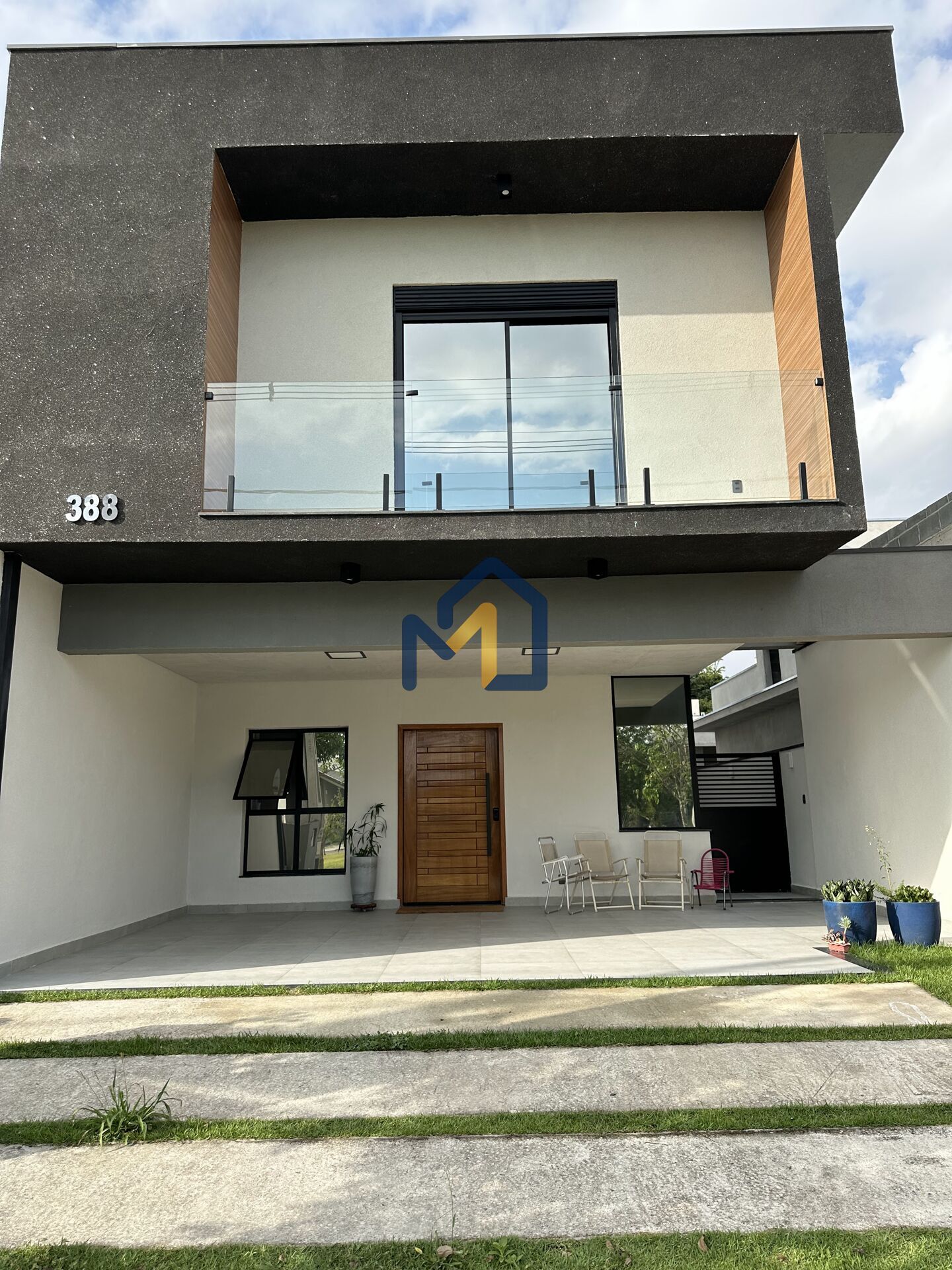 Casa, 4 quartos, 182 m² - Foto 1