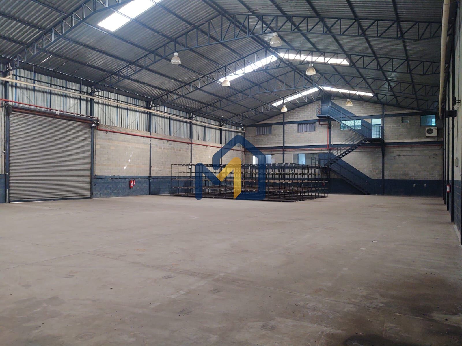 Depósito-Galpão, 1560 m² - Foto 2