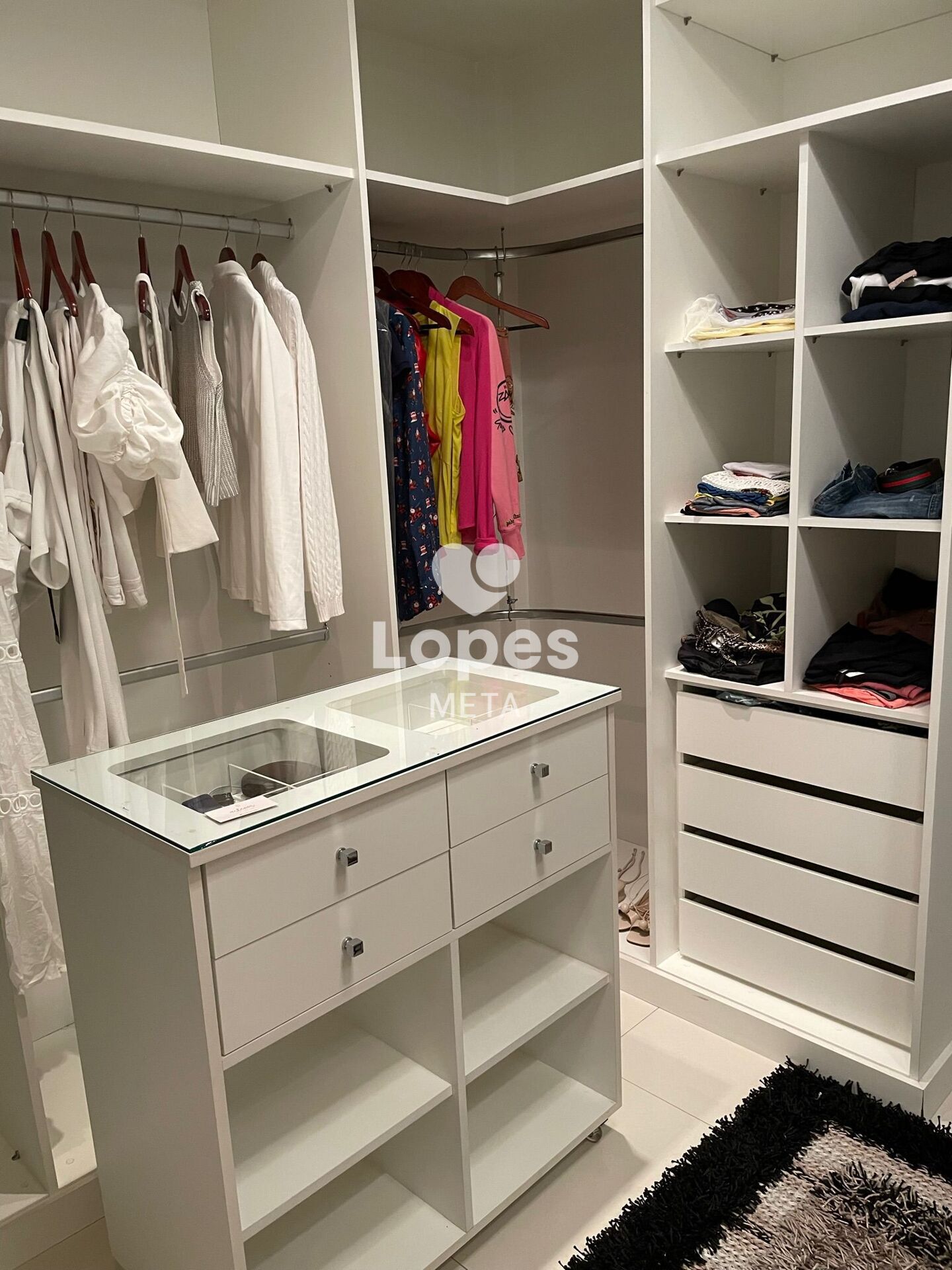 Apartamento à venda com 4 quartos, 183m² - Foto 15