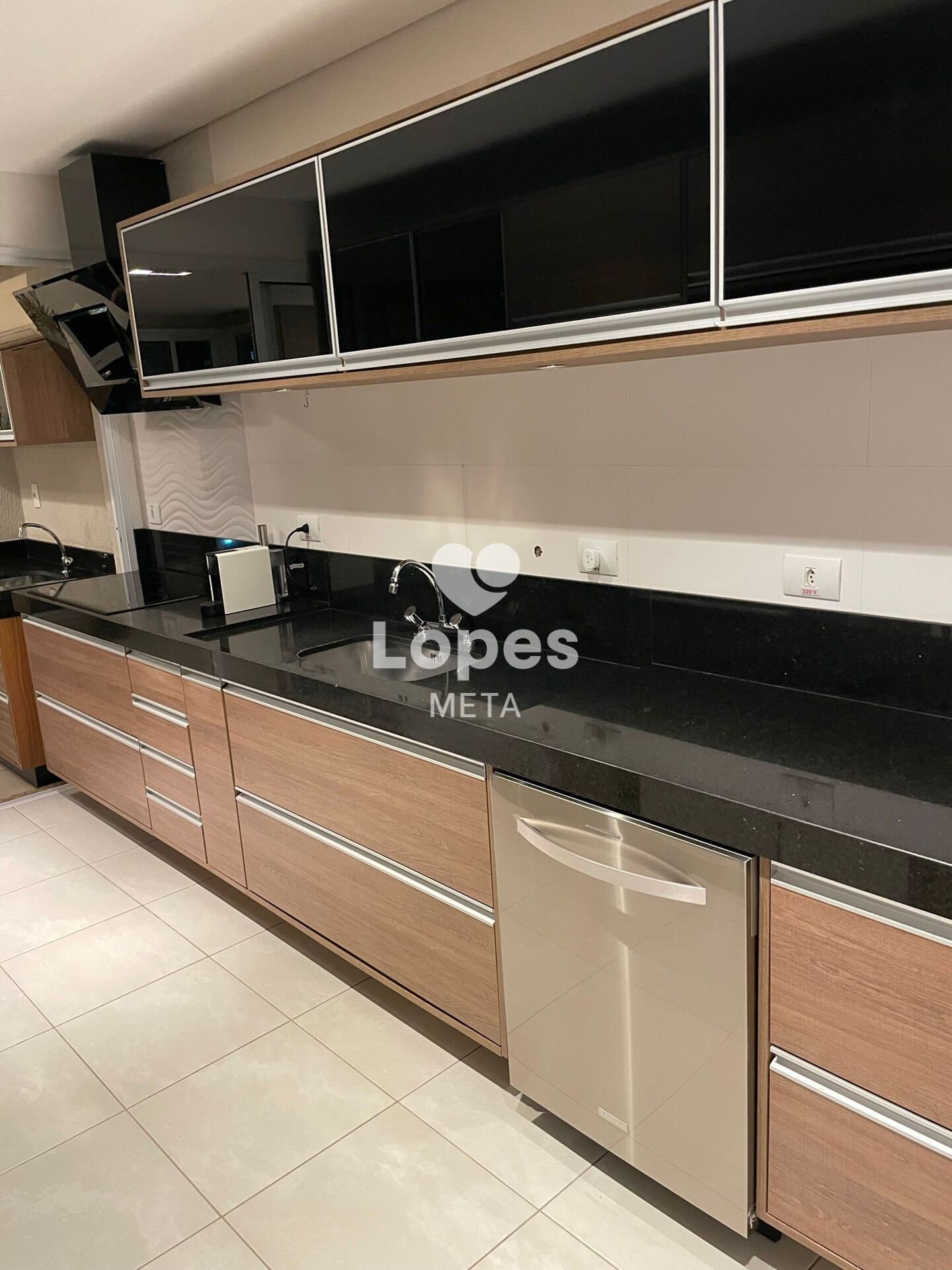 Apartamento à venda com 4 quartos, 183m² - Foto 8