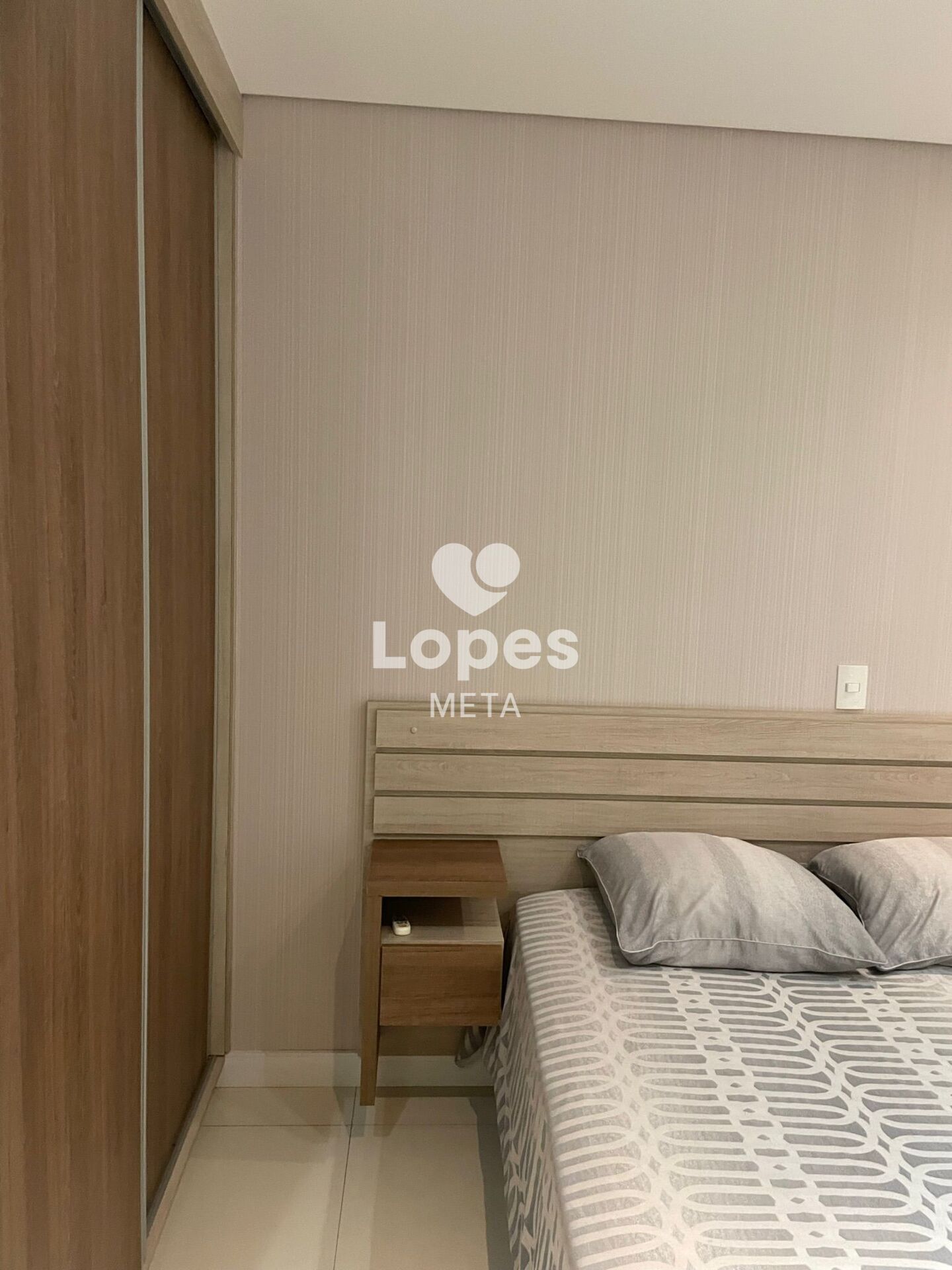 Apartamento à venda com 4 quartos, 183m² - Foto 12