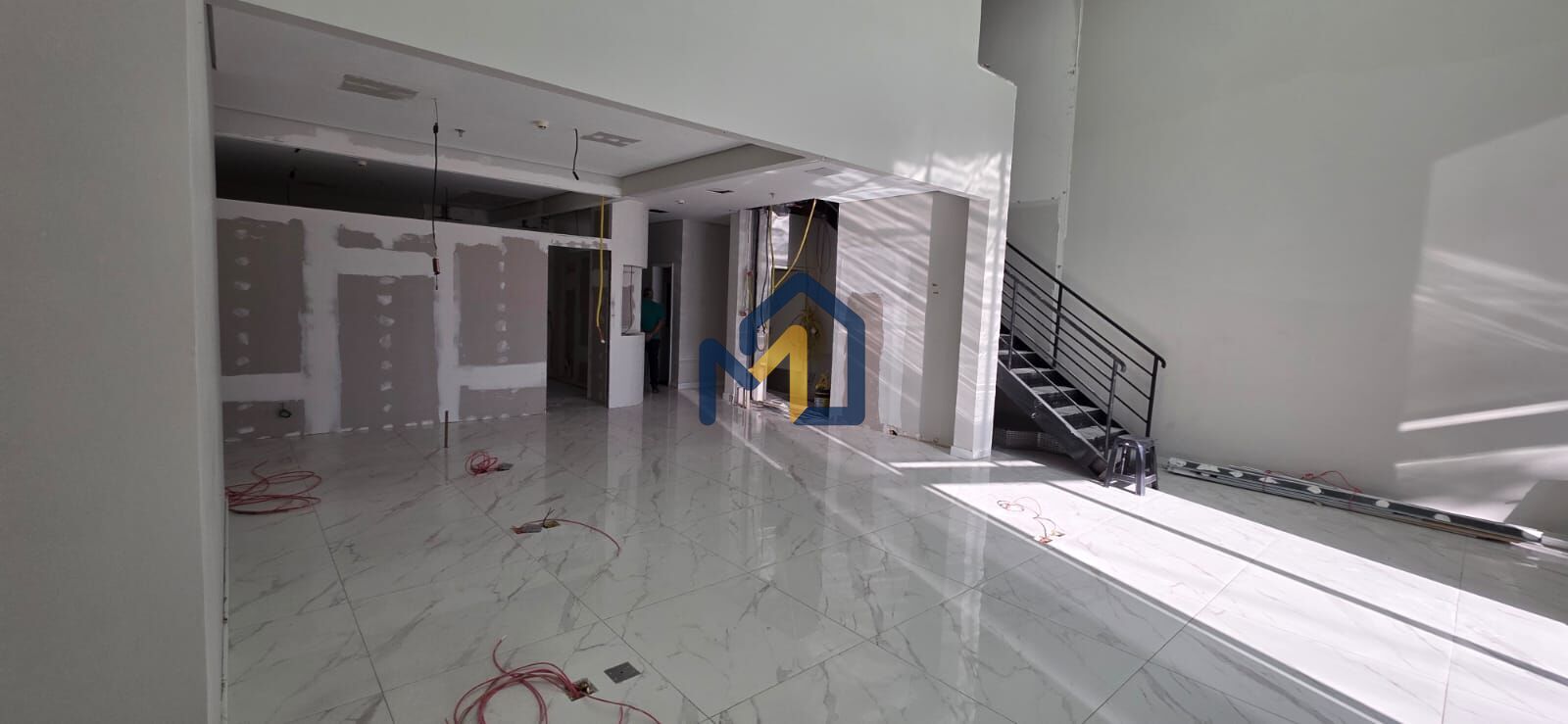 Loja-Salão, 181 m² - Foto 1