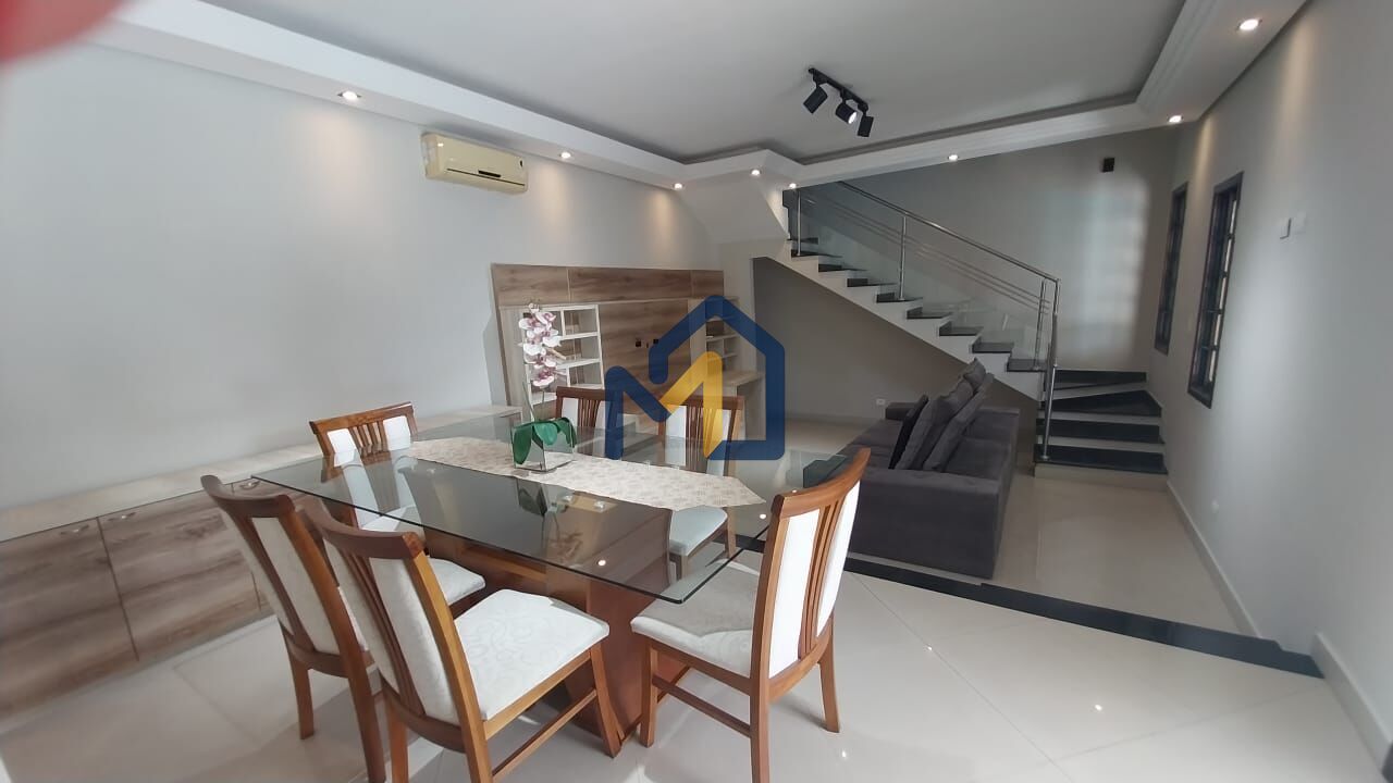 Casa, 3 quartos, 310 m² - Foto 2