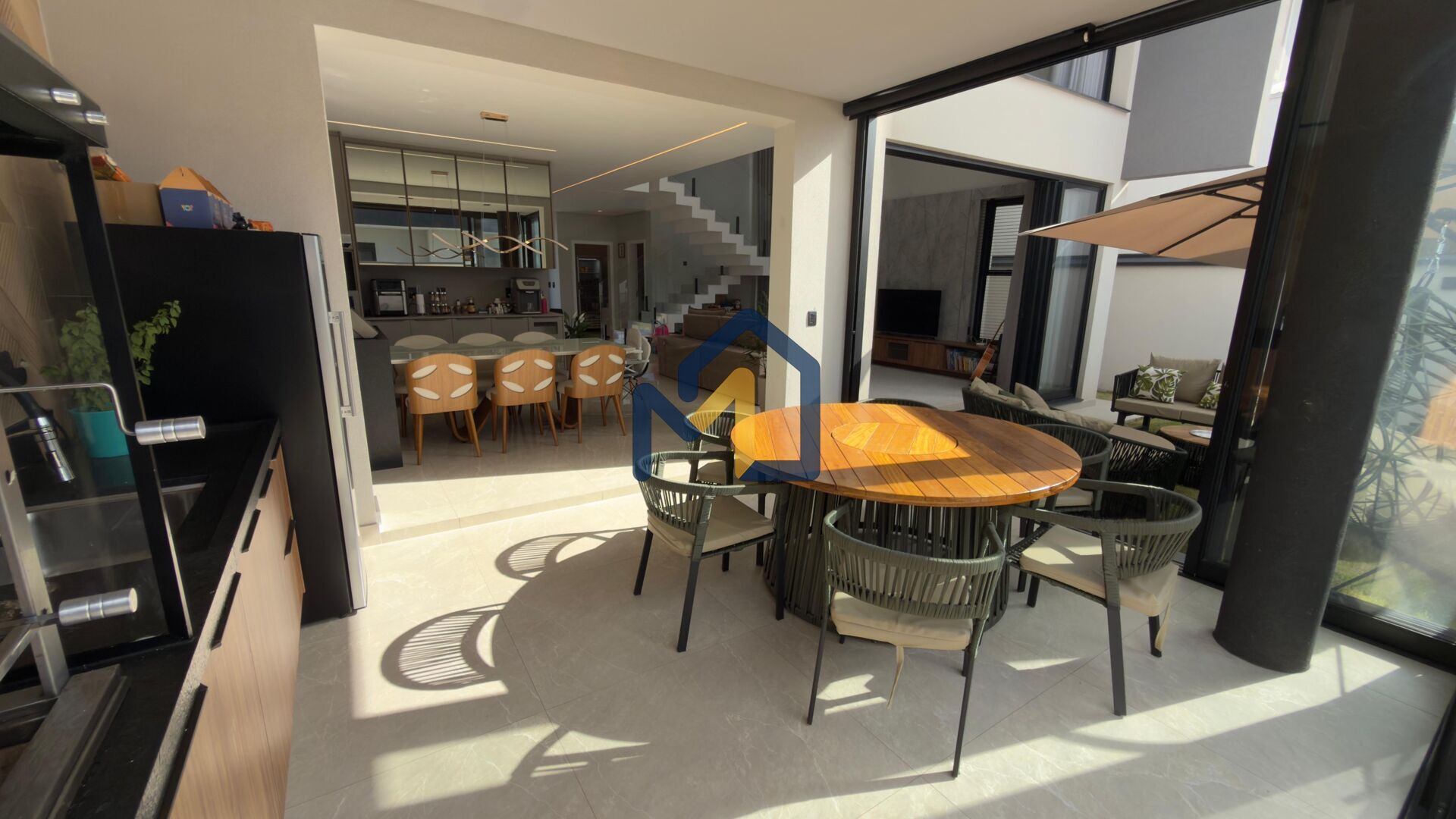 Casa, 4 quartos, 283 m² - Foto 50