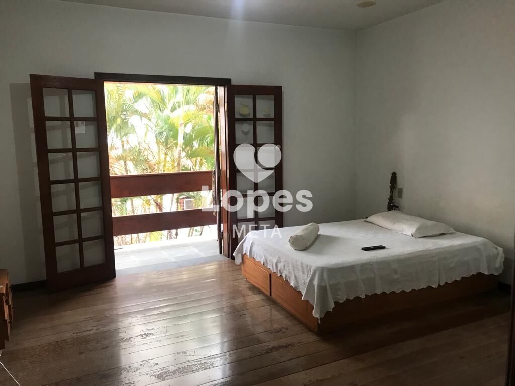Casa à venda com 3 quartos, 360m² - Foto 16