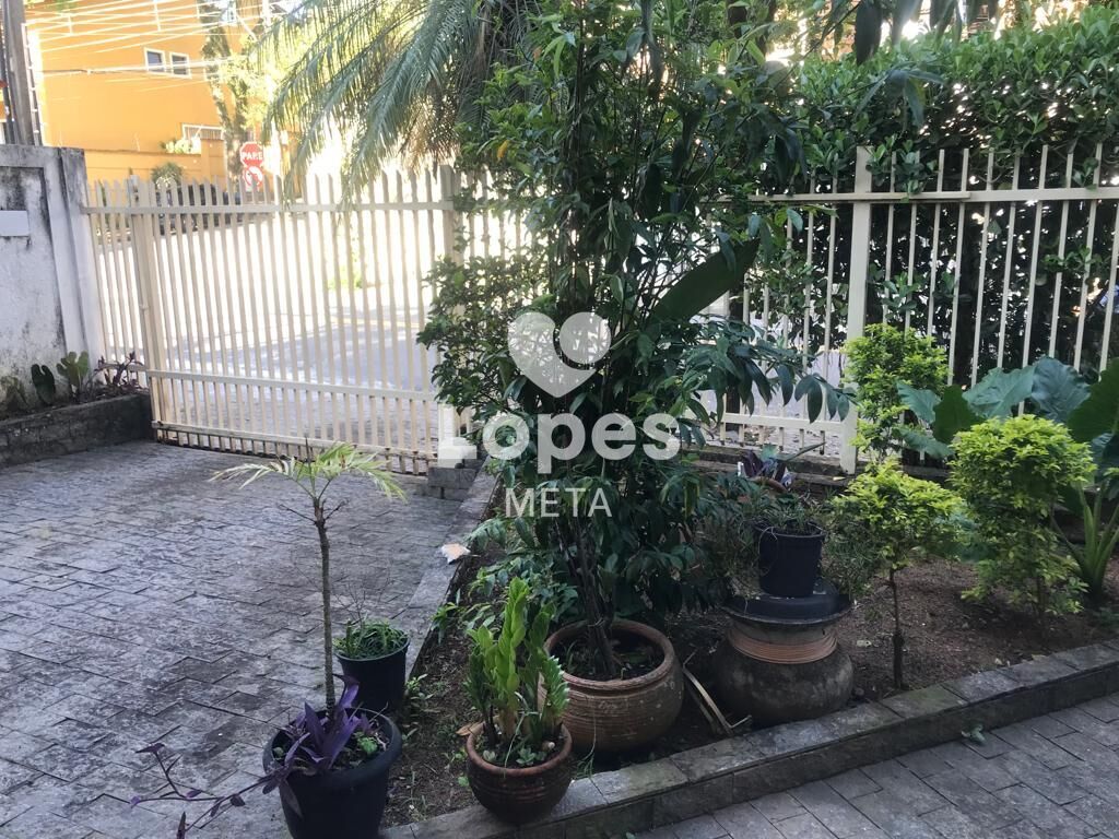 Casa à venda com 3 quartos, 360m² - Foto 34