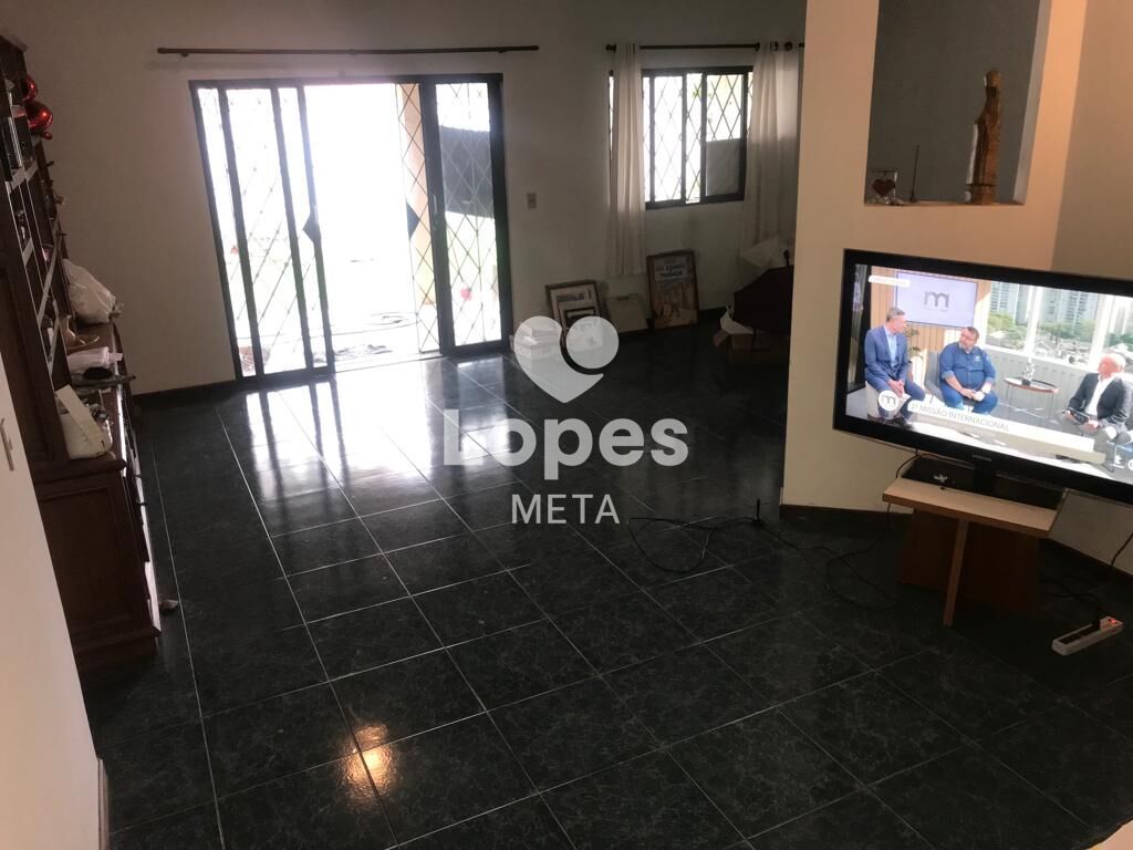 Casa à venda com 3 quartos, 360m² - Foto 27