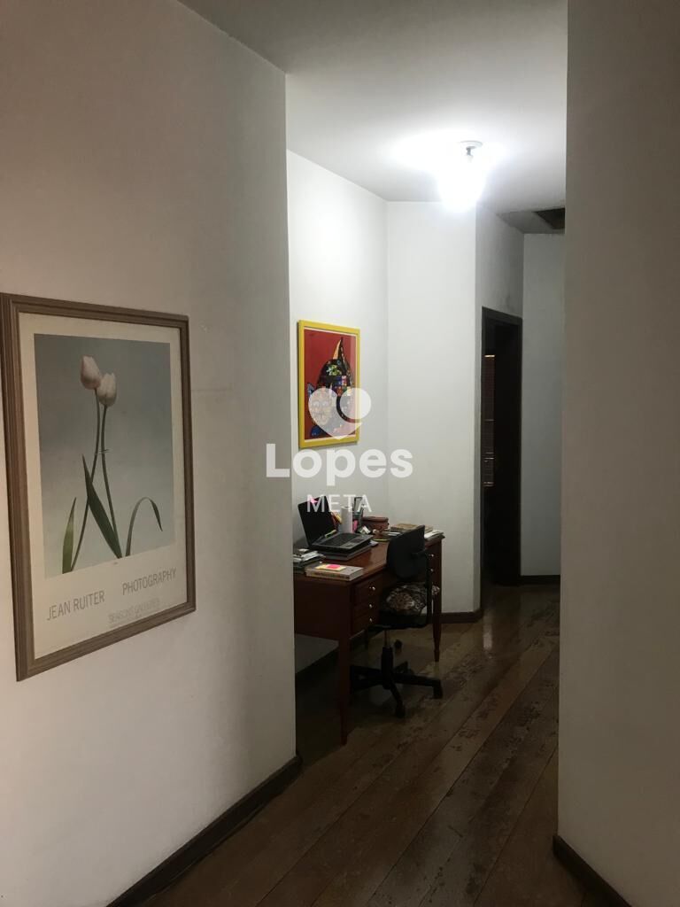 Casa à venda com 3 quartos, 360m² - Foto 6